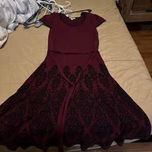 Red and black short sleeve knit dress knee length